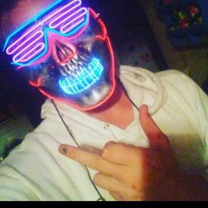 Meet your Posher, Donovan